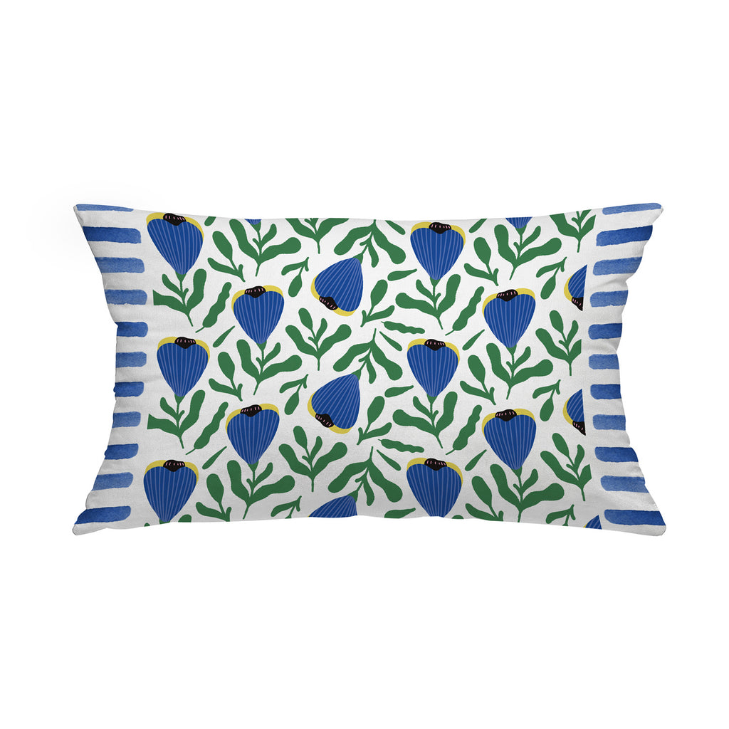 Yoko cushion blue flowers