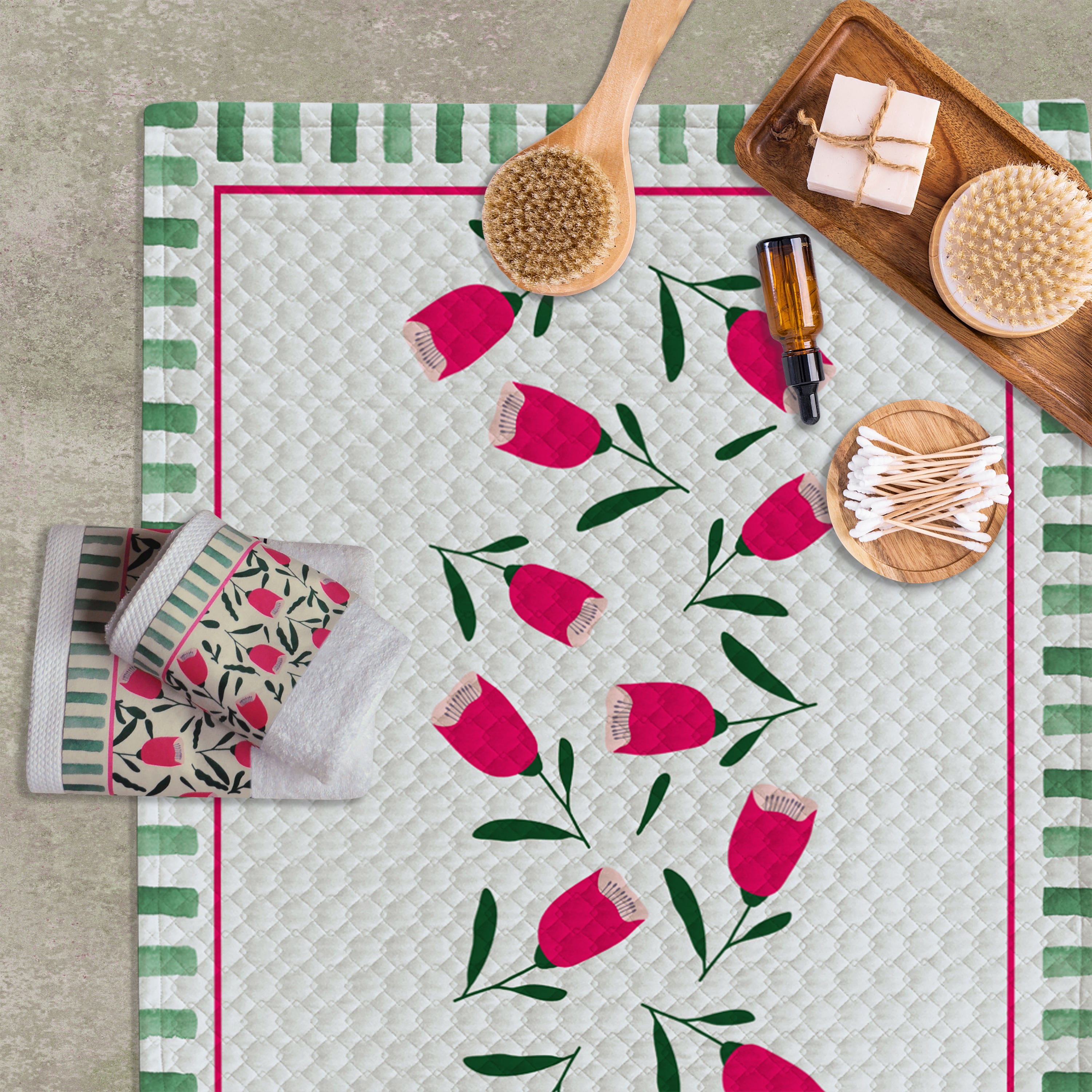 Tappeto Velluto Yoko fiori fucsia